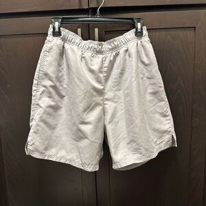 Nike Men's Light Gray Athletic Shorts